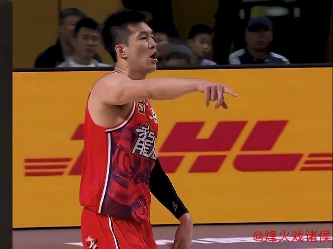 “惊险取胜！CBA豪门3分绝杀豪取3连胜，核心球员7中1令人失望”