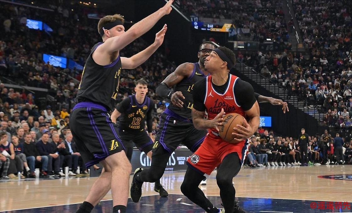 一场抽象的赢球，快船赢球有4招，一人能顶湖人3人，卢帅成功了