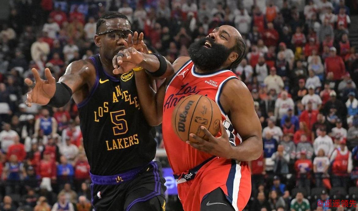 一场抽象的赢球，快船赢球有4招，一人能顶湖人3人，卢帅成功了