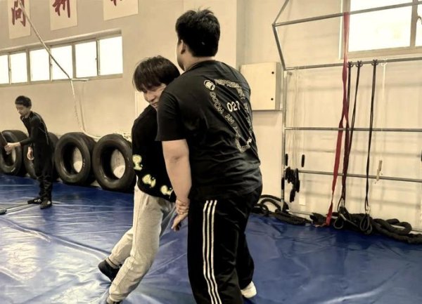 百家乐游戏 一对“夫妻档”教练的坚守