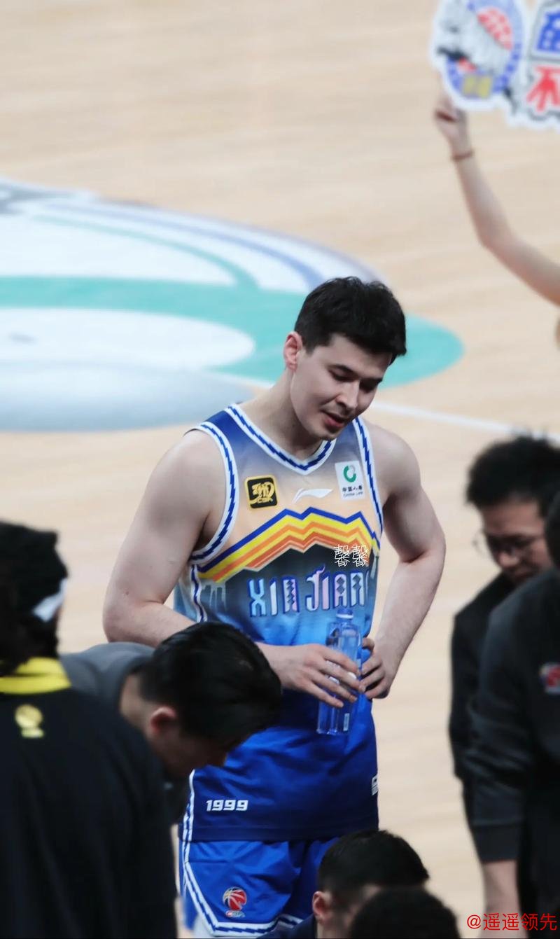 阿不都沙拉木和特莱斯分别当选CBA第三周周最佳球员